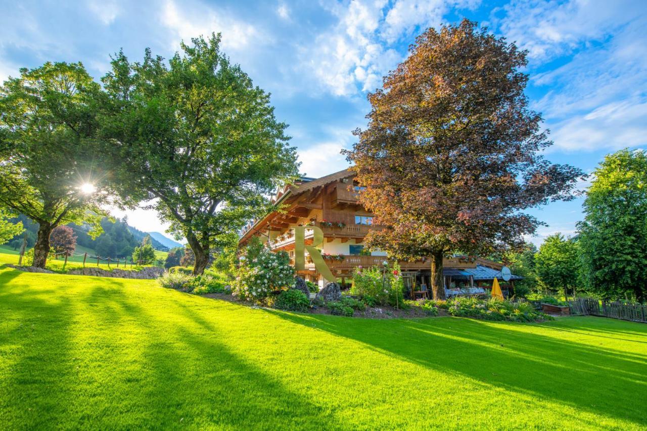Rasmushof - Hotel Kitzbuehel Buitenkant foto