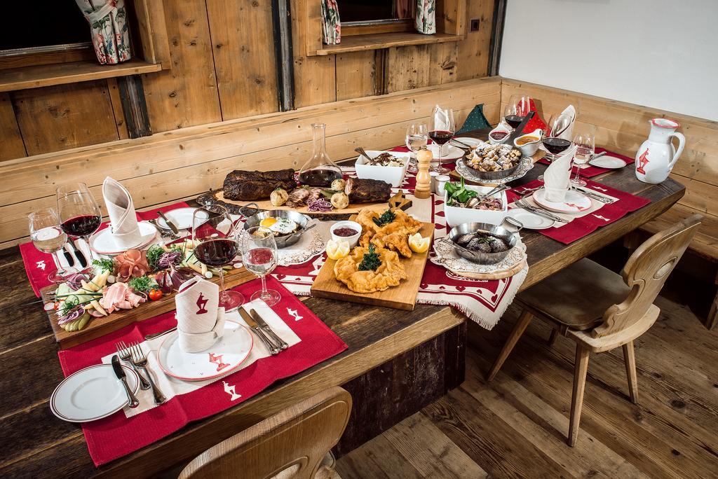 Rasmushof - Hotel Kitzbuehel Buitenkant foto