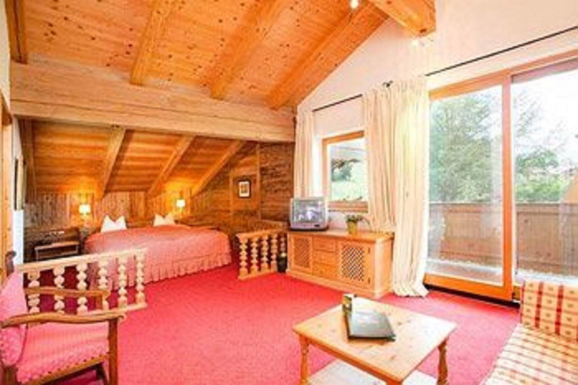Rasmushof - Hotel Kitzbuehel Buitenkant foto