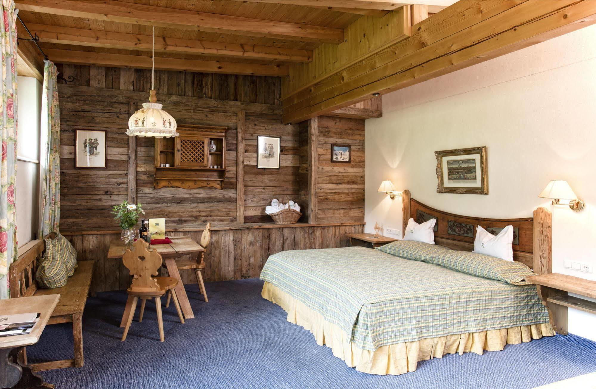 Rasmushof - Hotel Kitzbuehel Buitenkant foto